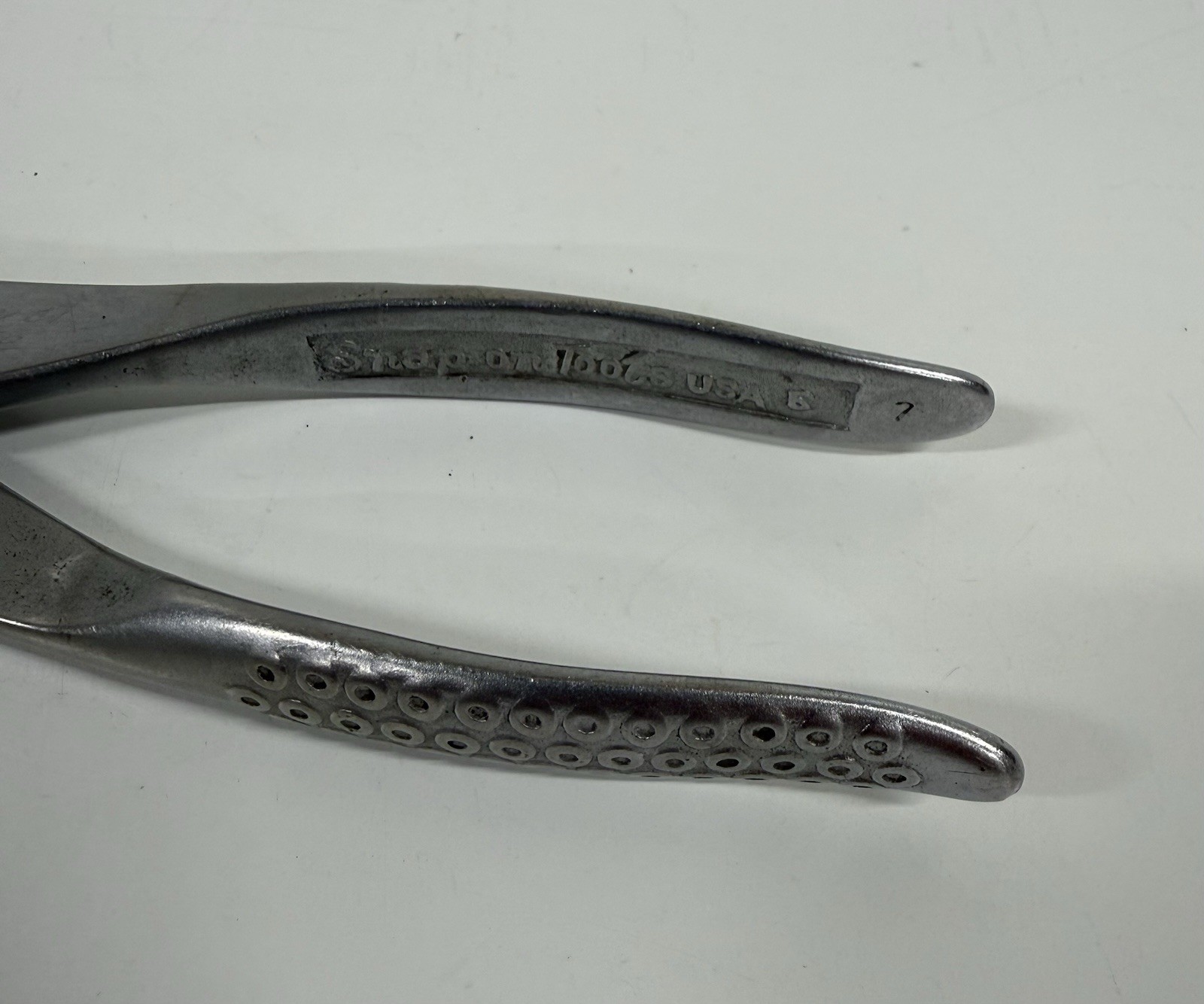 Snap On Tools USA Vacuum Grip 7-1/2″ Pliers No 137 Nice