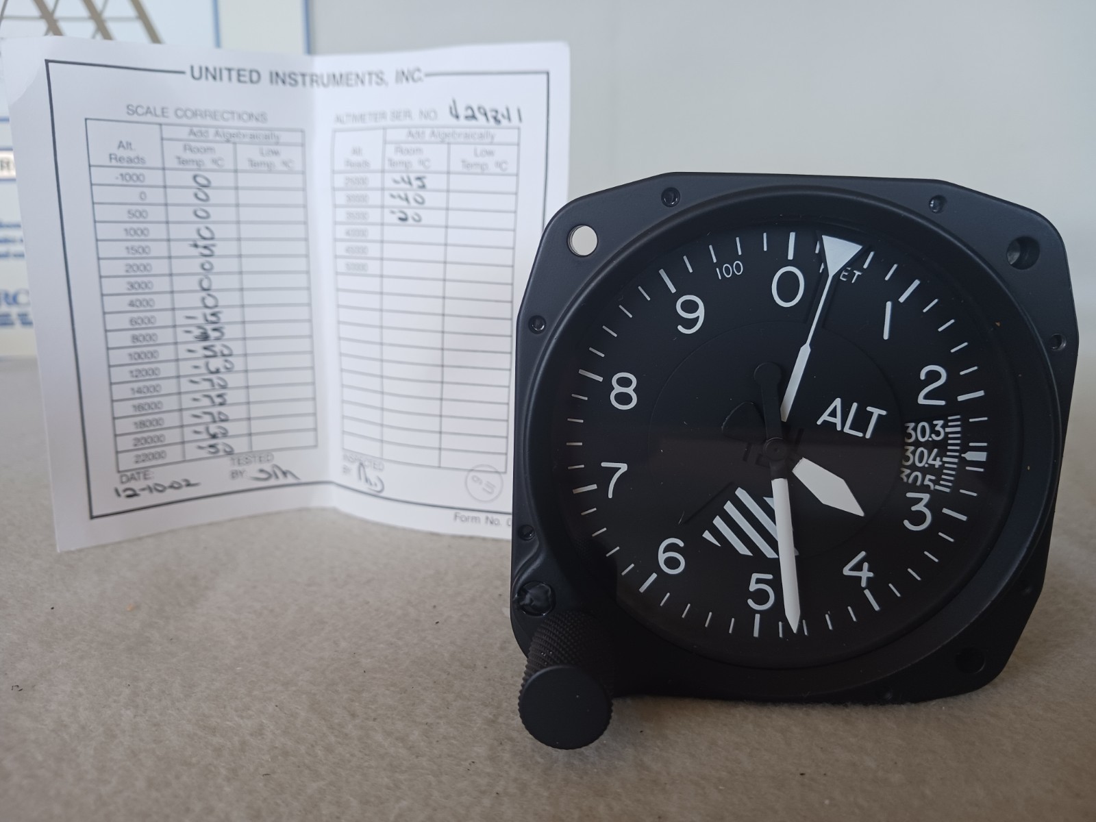 United Instruments Altimeter P/N 5934PA-3 New Old Stock