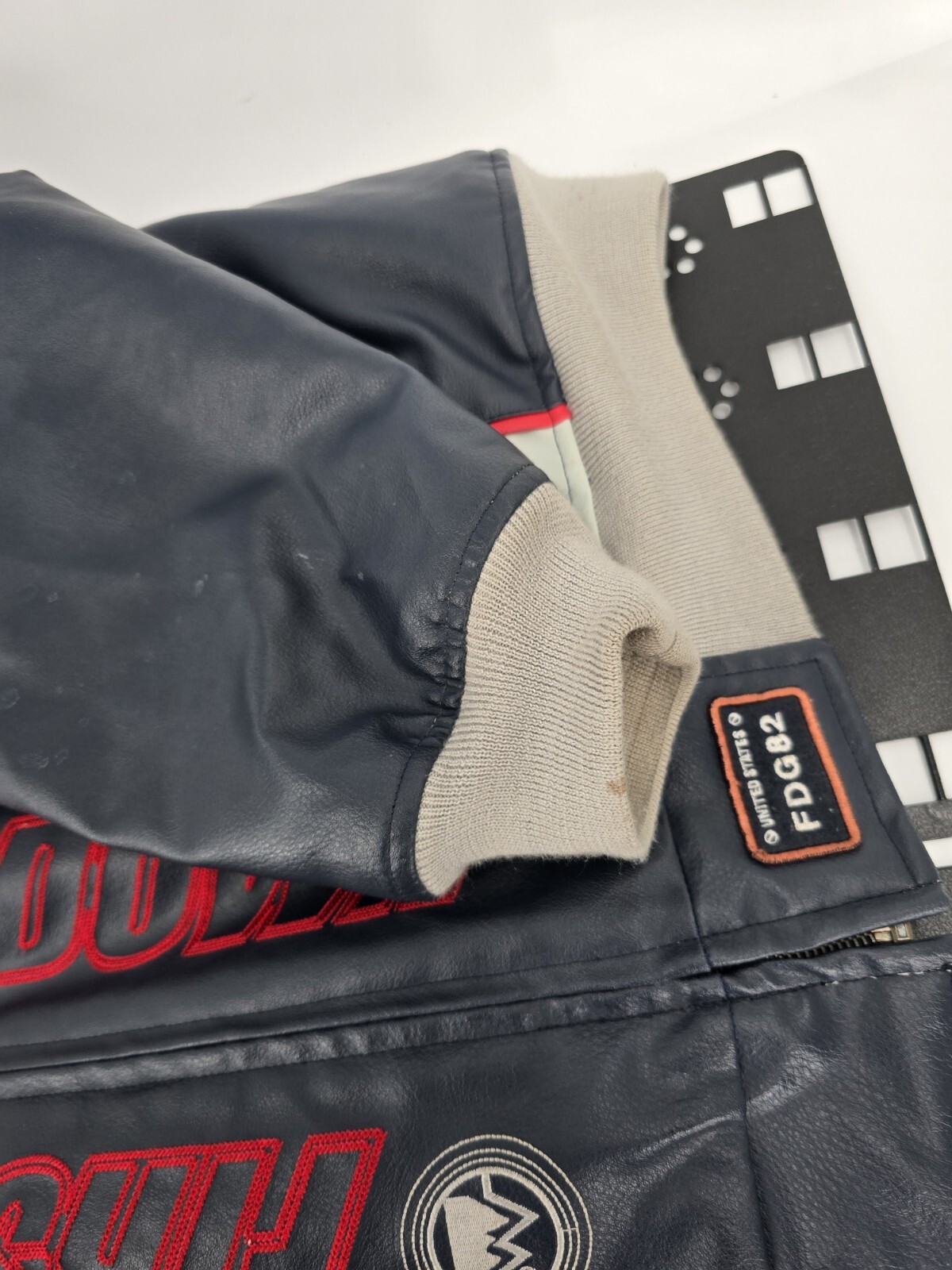 First Down Mens Leather Motorcycle Jacket Racing High Performance Gear Size XL