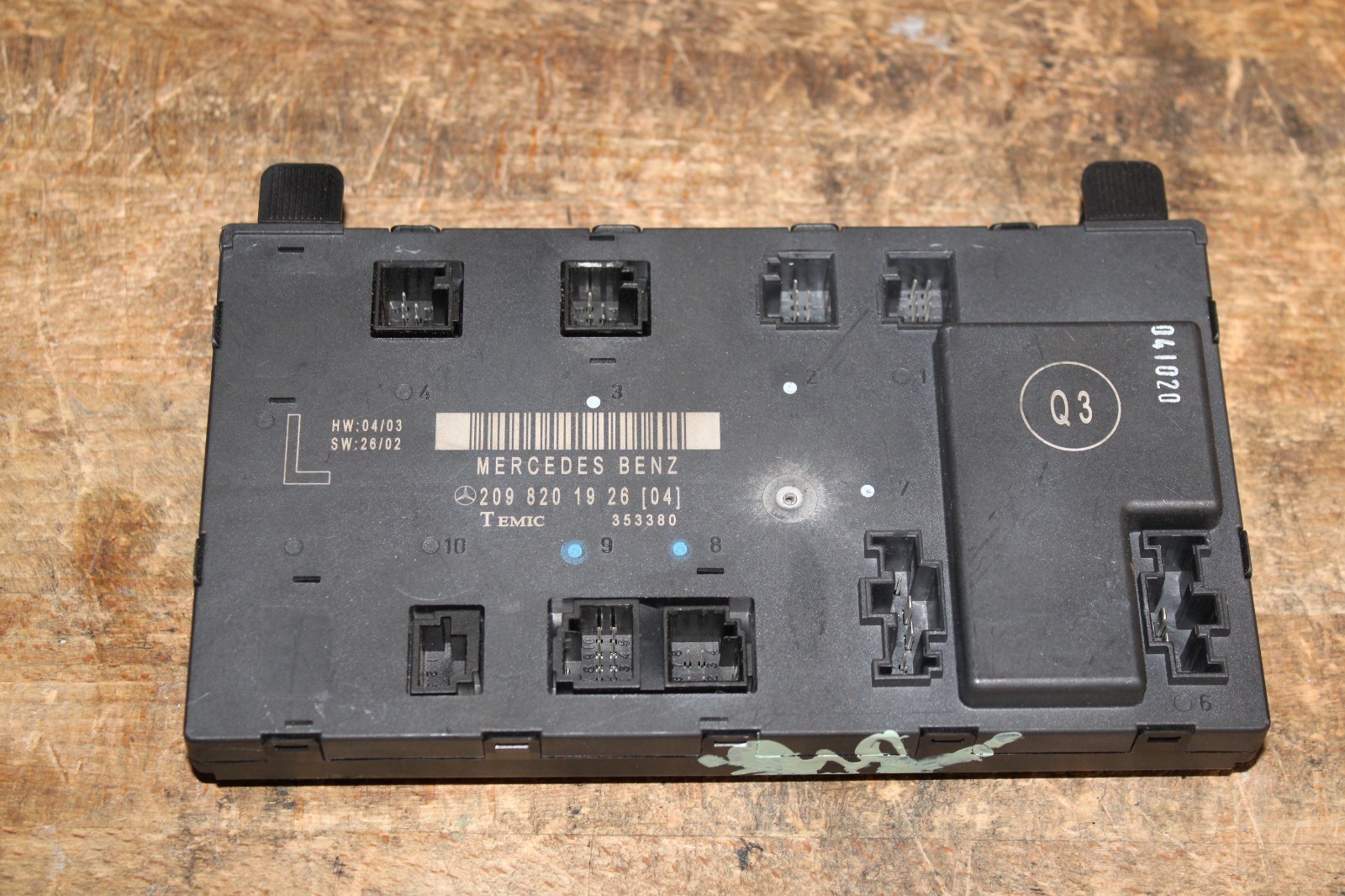 03-06 MERCEDES CLK350 CLK500 FRONT LEFT DOOR CONTROL UNIT 2098201926 OEM