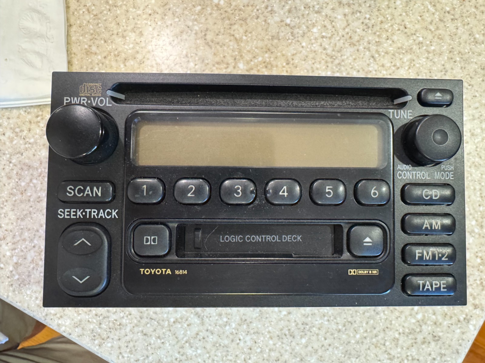 Toyota Camry AM FM CD Cassette Radio OEM 86120-0C020 16814 TESTED + Sleeve