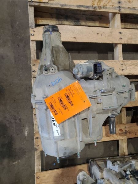 Transfer Case New Style 8 Speed Transmission Fits 19 SIERRA 1500 PICKUP 450684