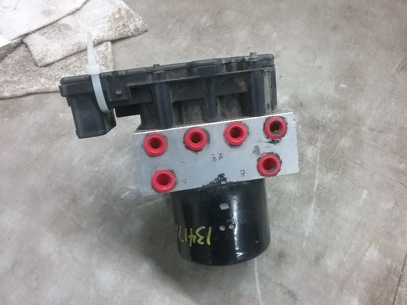 2000 2001 2002 Mercedes ML Class ABS Anti-Lock Brake Pump Assembly OEM