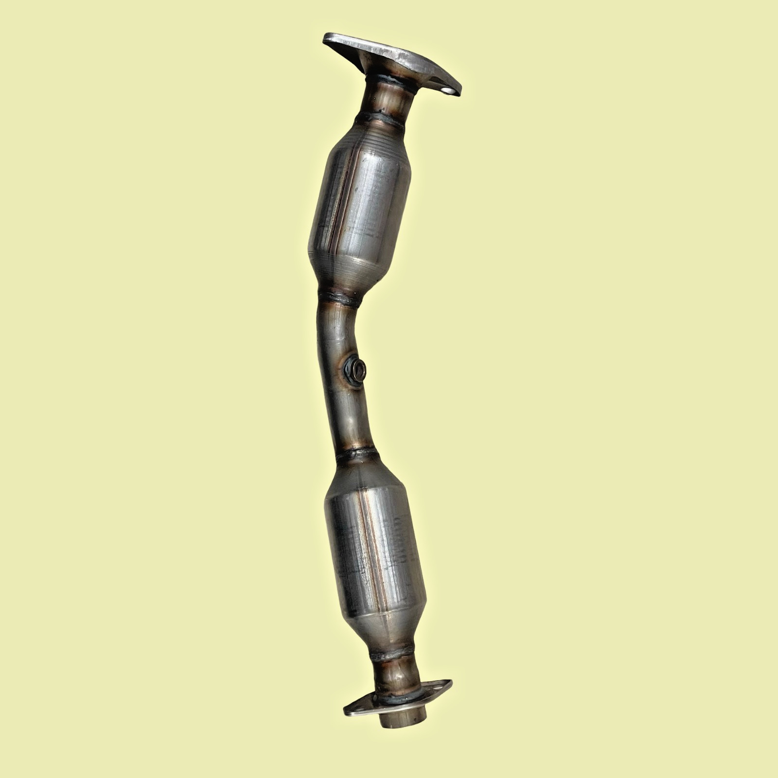 Catalytic Converter Manifold For 2007-2012 Nissan Sentra L4 2.0L #6463 AMZ34