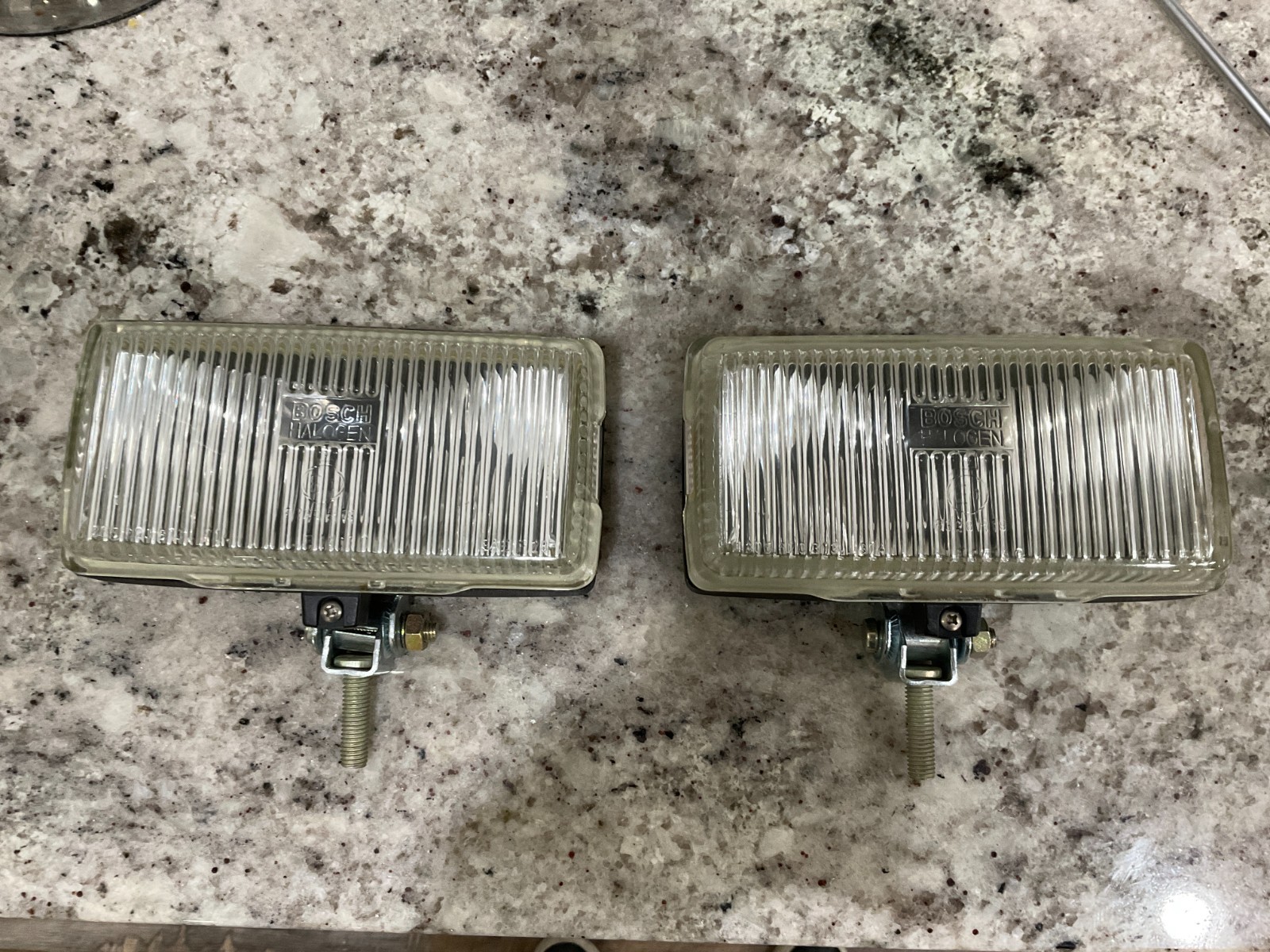 NOS BOSCH Rectangle Halogen Clear FOG LIGHTS Lamp W/COVERS PORSCHE AUDI VW 8328