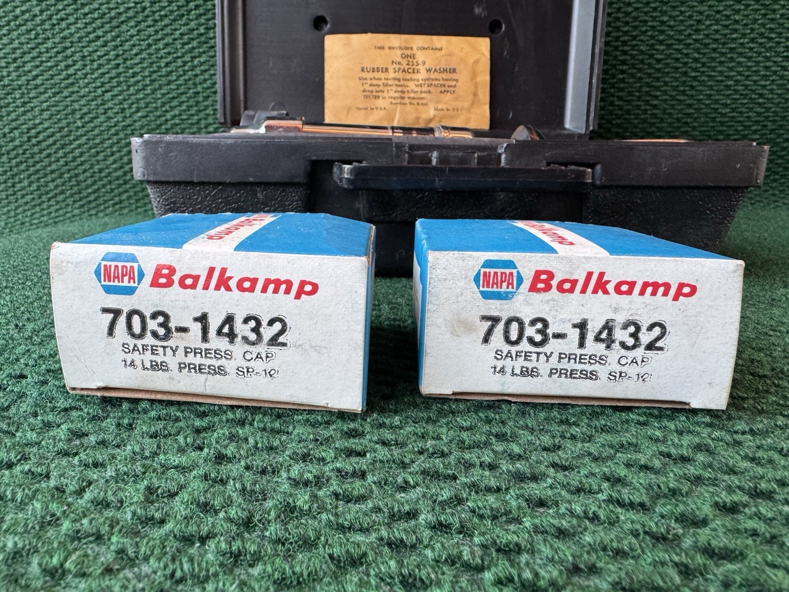 Napa Balkamp Cooling System Pressure Tester 700-1115 W/Black Carry Case