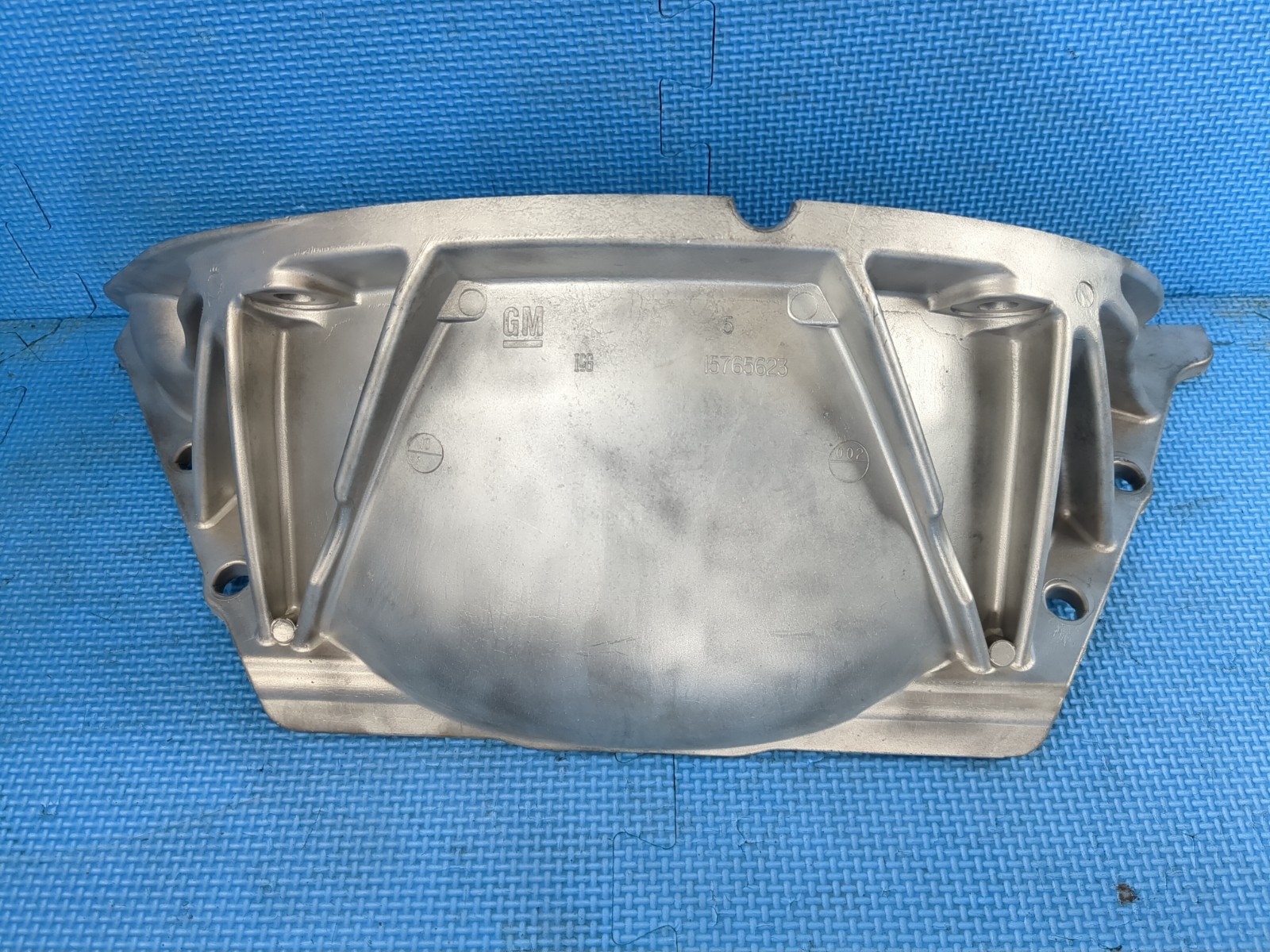 4L80E Transmission Dust Cover Inspection Cover GMC Chevy 15765623