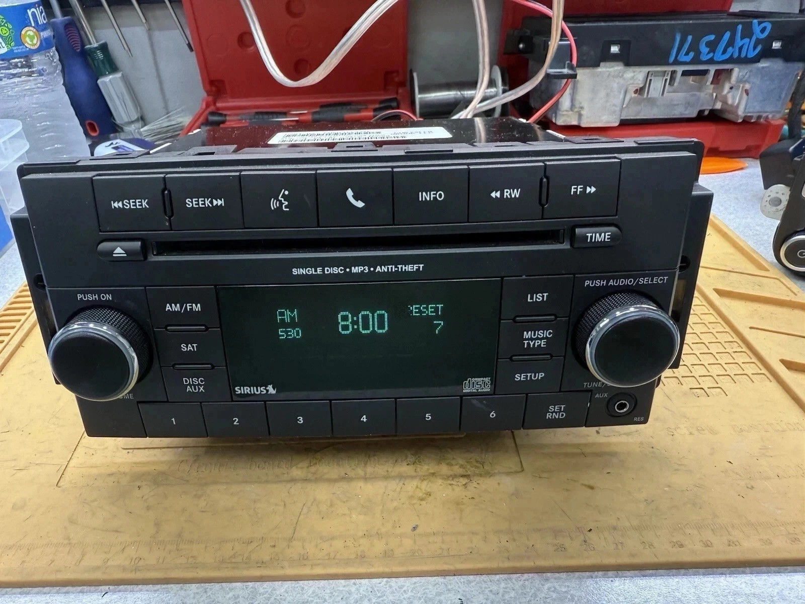 2007-2012 Jeep Dodge Chrysler OEM Radio AM FM MP3 CD Player Sirius P05091197AD