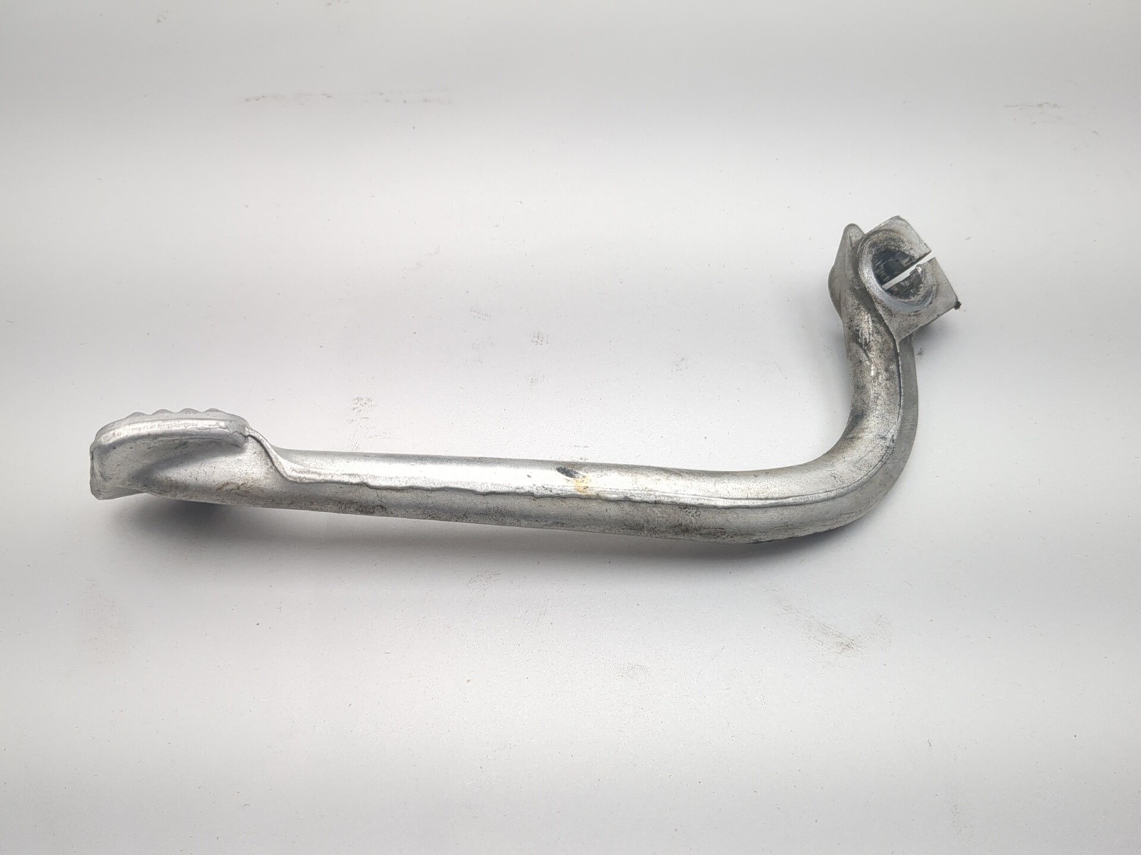 01-05 Honda Goldwing 1800 GL1800 Right Rear Brake Pedal
