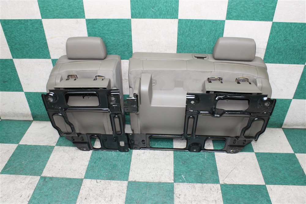 20′ GM SUV SWB Dune Gray Leather Rear Back Second 2nd Row Bench Seat OE WTY