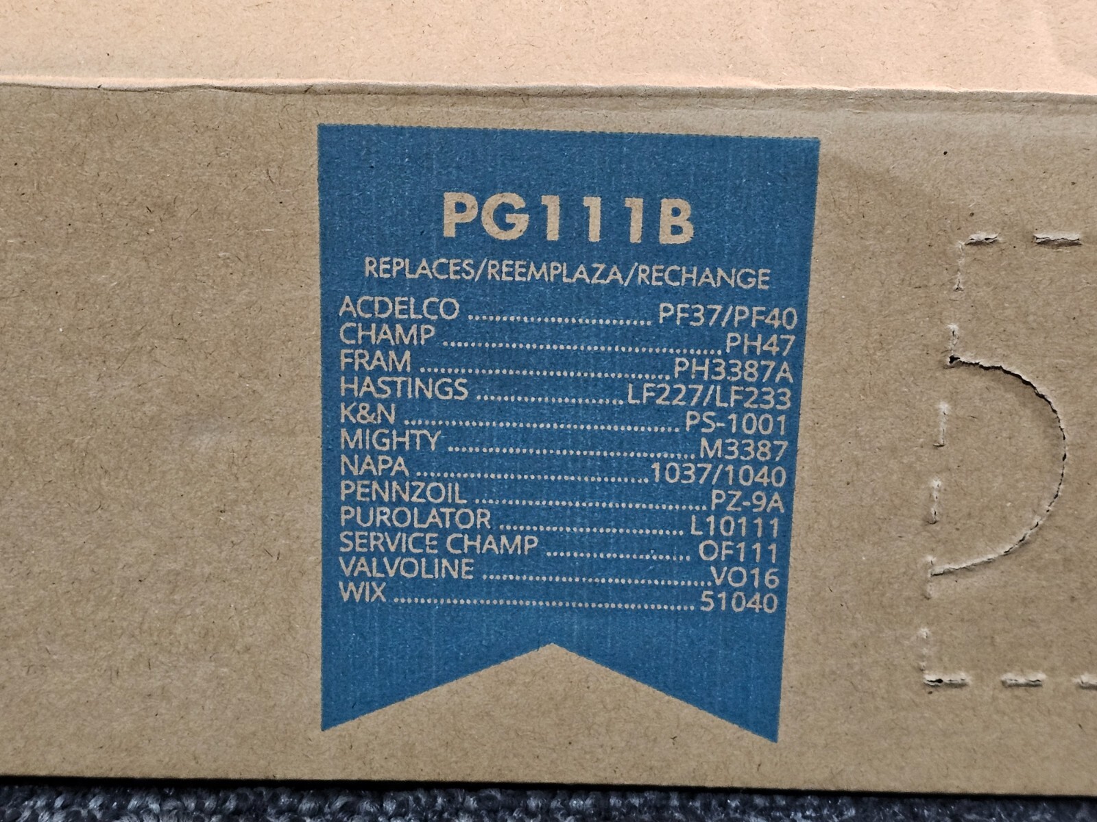 Box of 12 Premium Guard Oil Filter PG111B Replaces Fram PH3387A WIX 51040