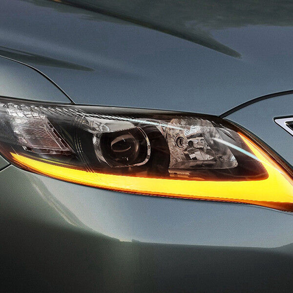 VLAND LED DRL Projector Headlights For Toyota Camry 2010 2011 w/Sequential Lamps