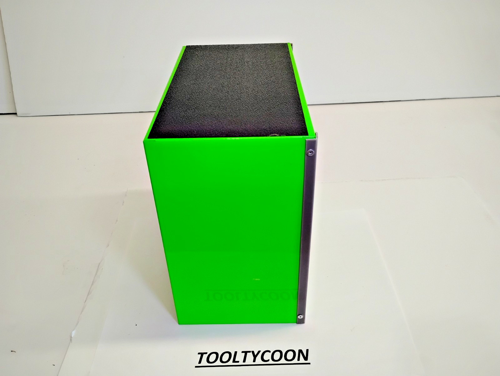 Snap-on Tools NEW EXTREME GREEN Desktop Micro Roll Cab KMC922APJJ