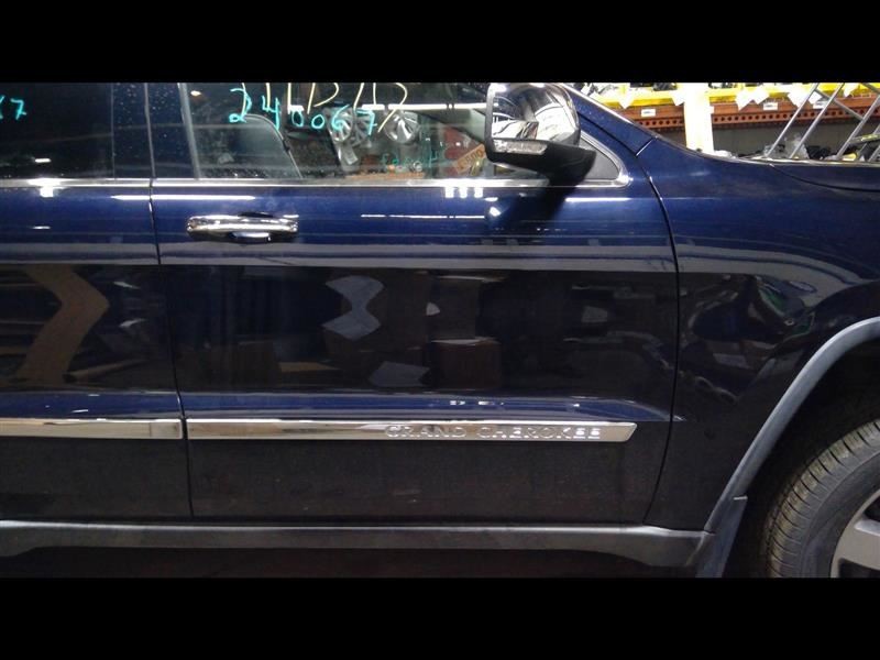 Passenger Front Door Blue Electric Fits 11-20 GRAND CHEROKEE 1308197