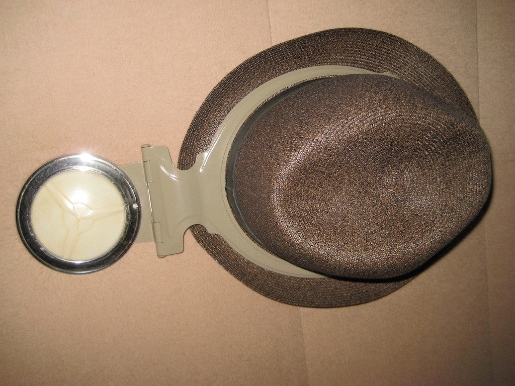 39 40 41 42 46 47 48 49 Chevy GM Accessories Hat Holder