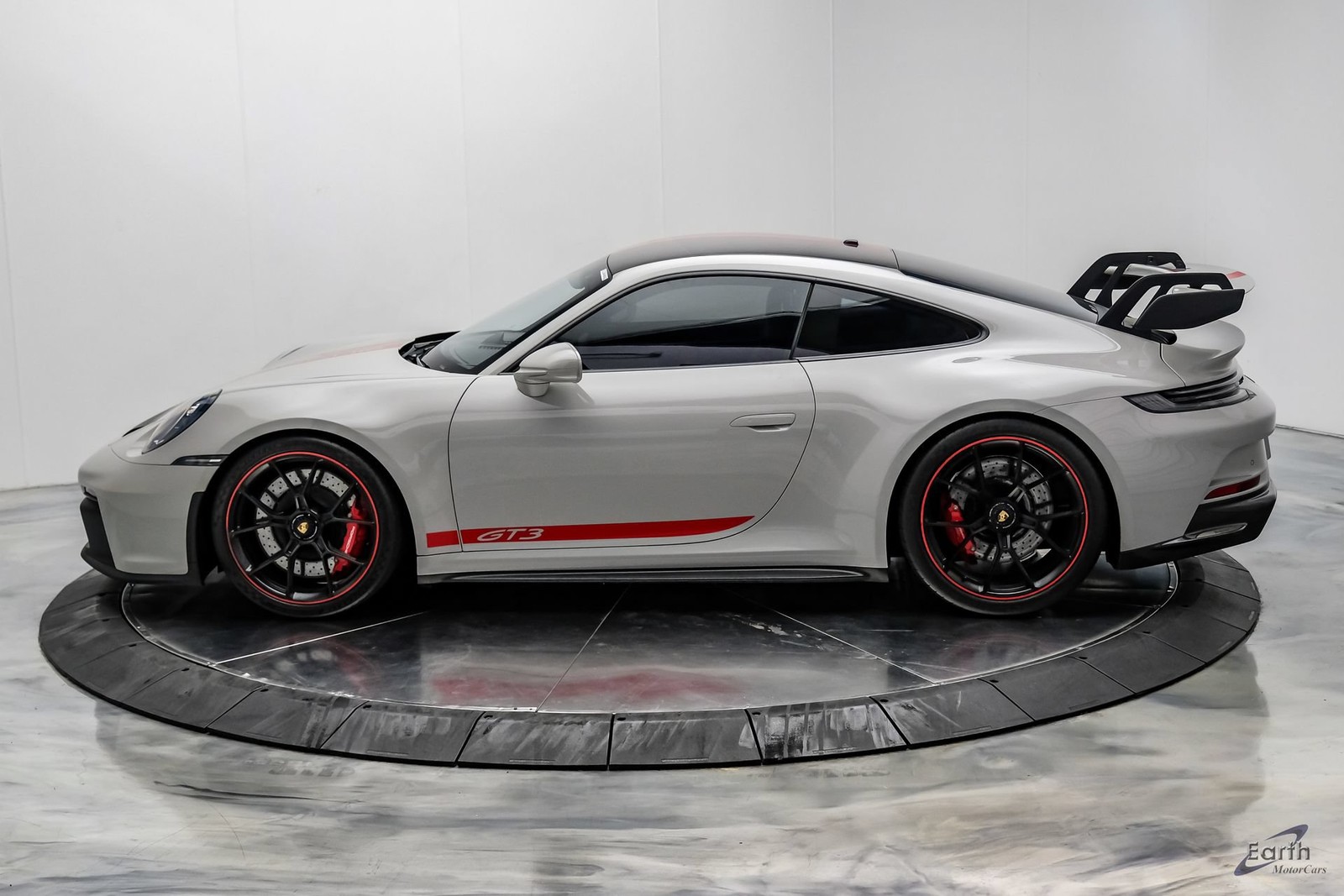 2022 Porsche 911 GT3 Incredible Build $34k+ in Options! 6- Speed!!