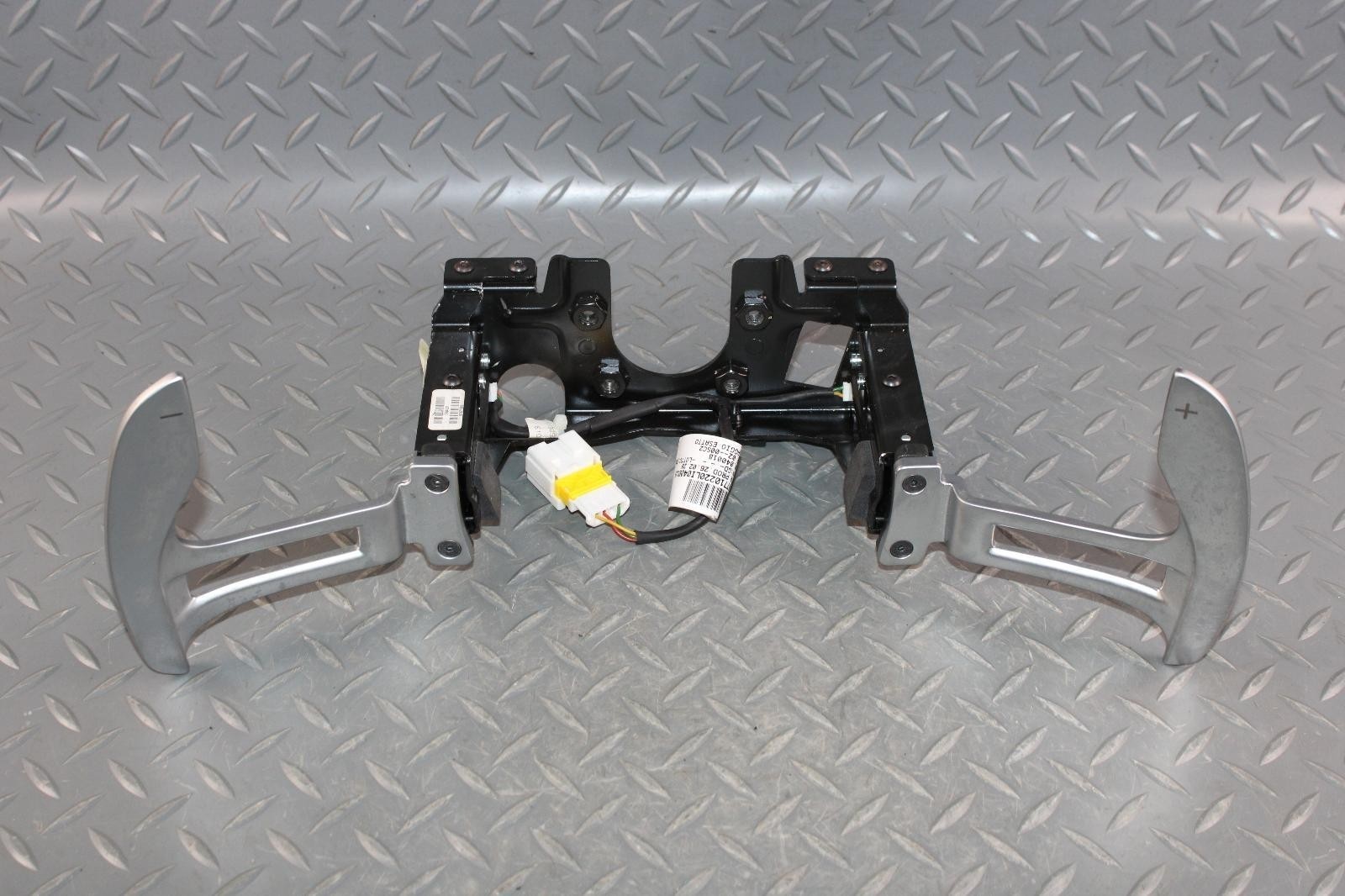17-24 Quattroporte Sedan A/T Automatic Steering Column Gear Paddle Shifter WTY