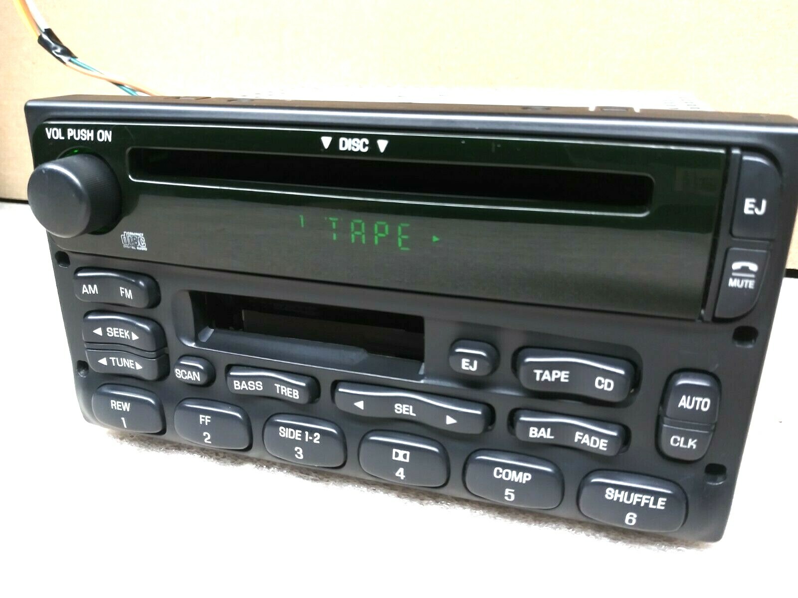 GENUINE FORD Ranger F150 Truck Series Windstar Radio CD Player Cassette Tape OEM