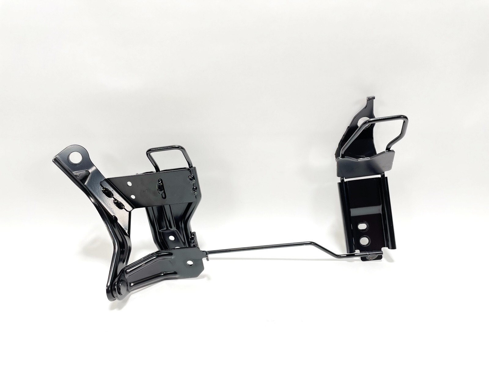 17-20 INFINITI Q60 REAR LEFT LH DRIVER SIDE SECOND ROW SEAT GUIDE BRACKET OEM