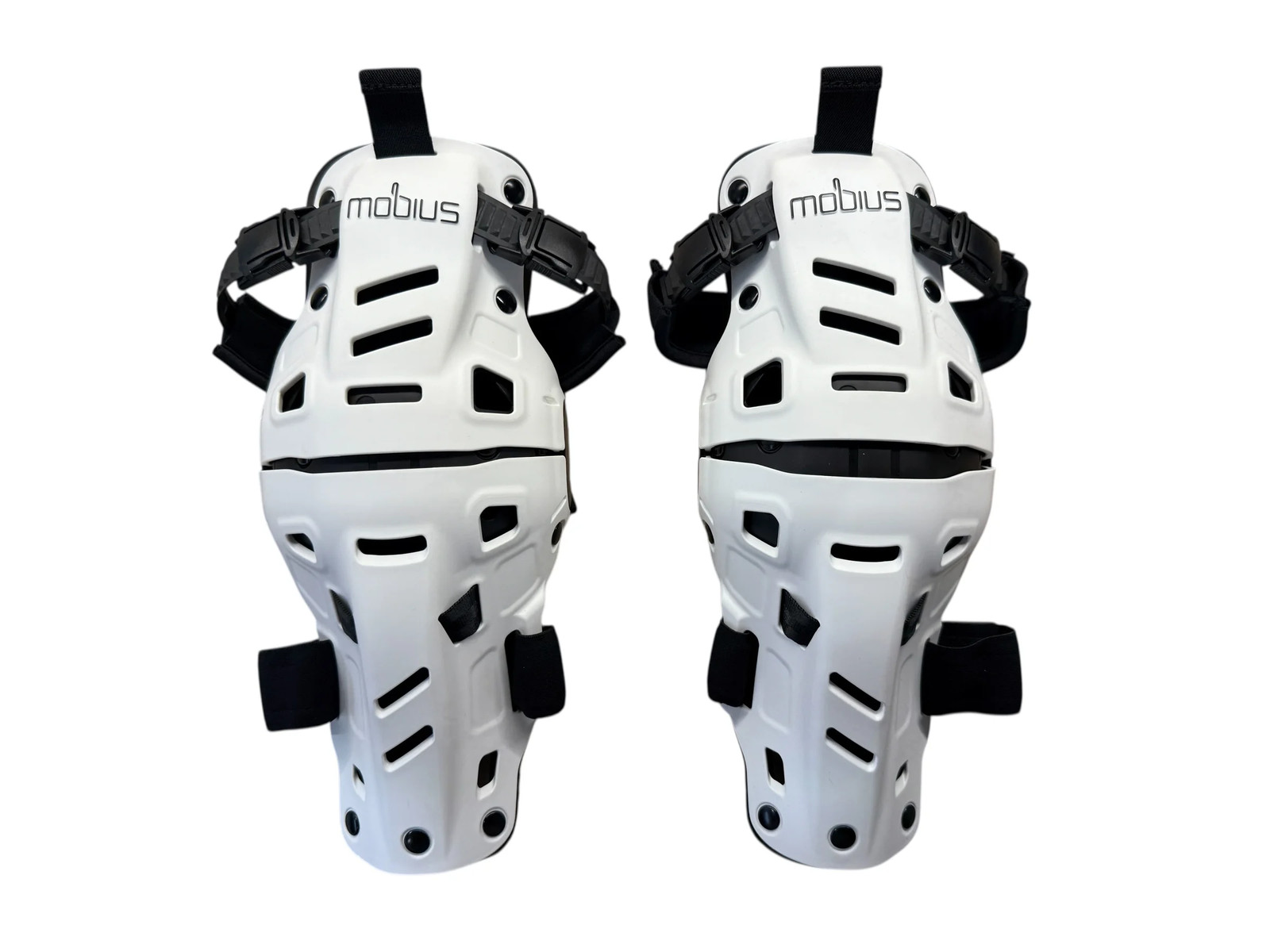 Mobius X8H Hybrid Knee Support Mx (PAIR) White / Black Small / Medium – OPEN BOX