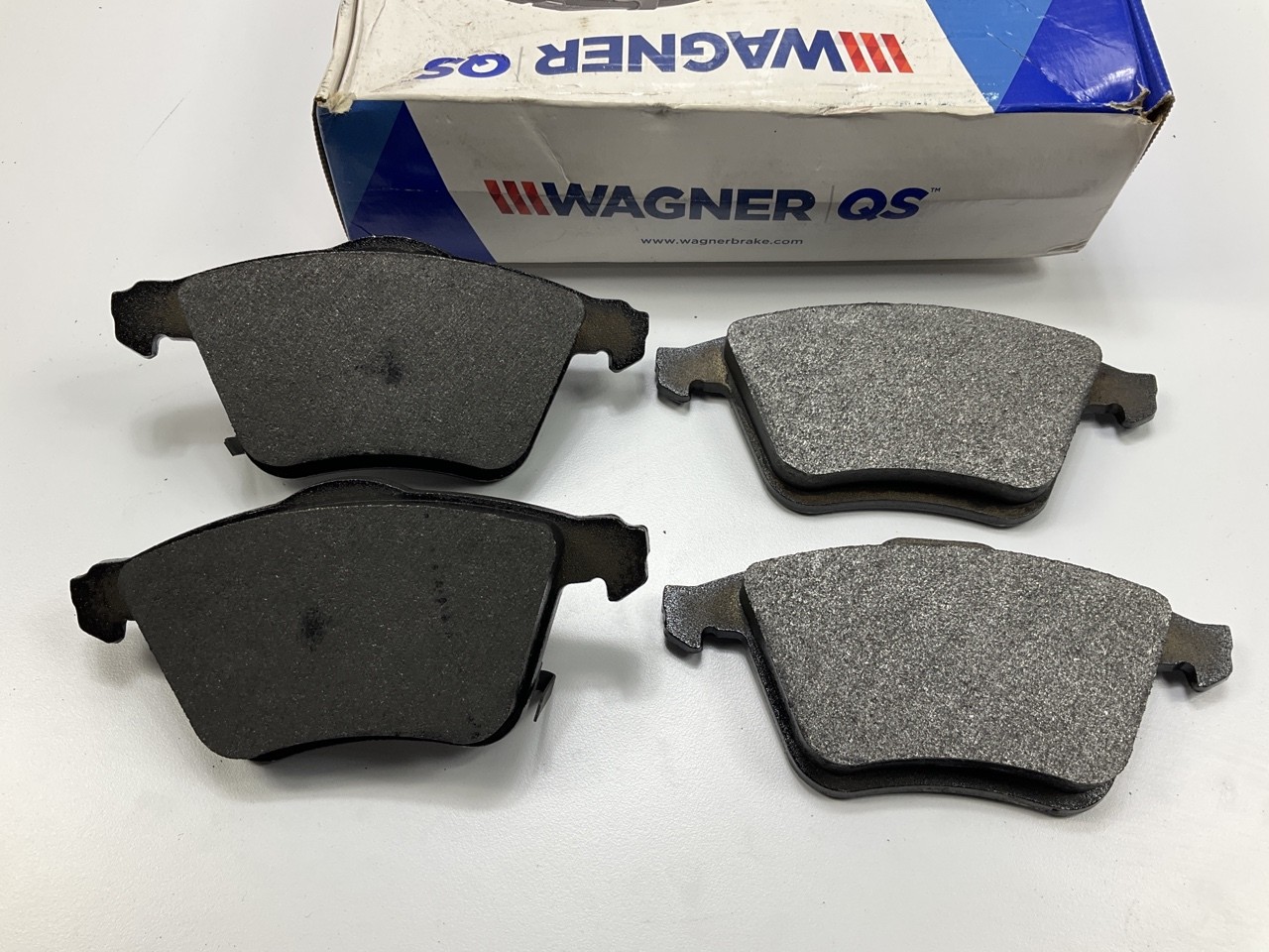 MISSING HARDWARE – Wagner ZX1186 Front QuickStop Disc Brake Pads