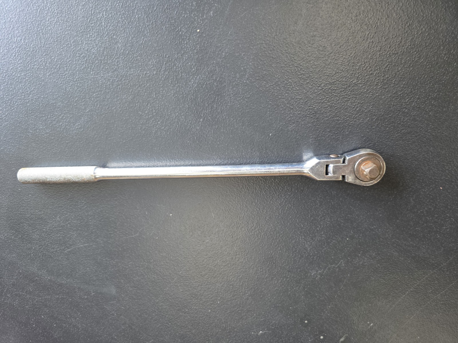 SK Tools 42775 Ratchet Flex Head Fine Tooth 1/2″ Drive 17″ Long
