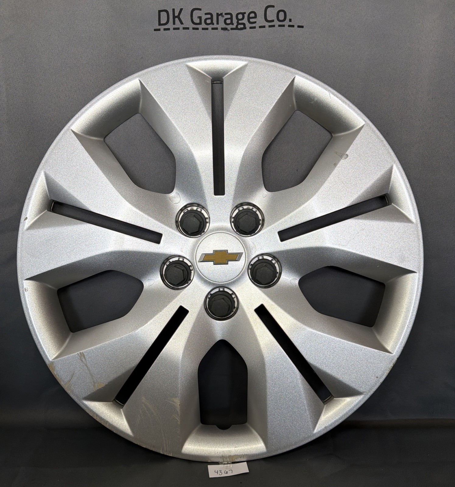 2012-2016 Chevrolet Cruze Hubcap – Genuine Factory OEM 16-inch Silver 3294