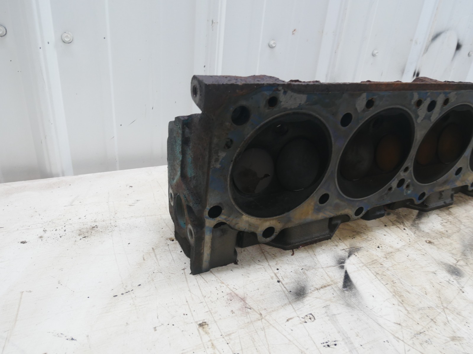 AMC Jeep 304 360 401 V8 3233344 Cylinder Heads Cores For Rebuild