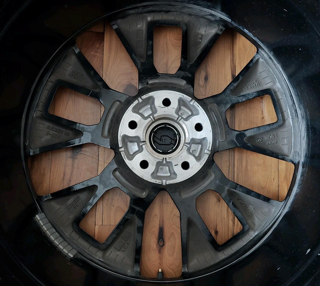 GENUINE 20×8 5 Kia Factory SINGLE Rim OEM 52910-P2810 Wheel 24 25 26 Sorento