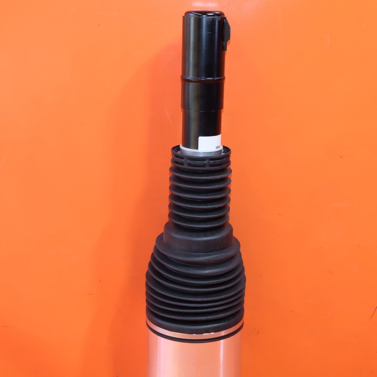 RANGE ROVER HSE AIR SPRING SHOCK STRUT RIGHT 2018 2019 2020 2021 LR102249 OEM