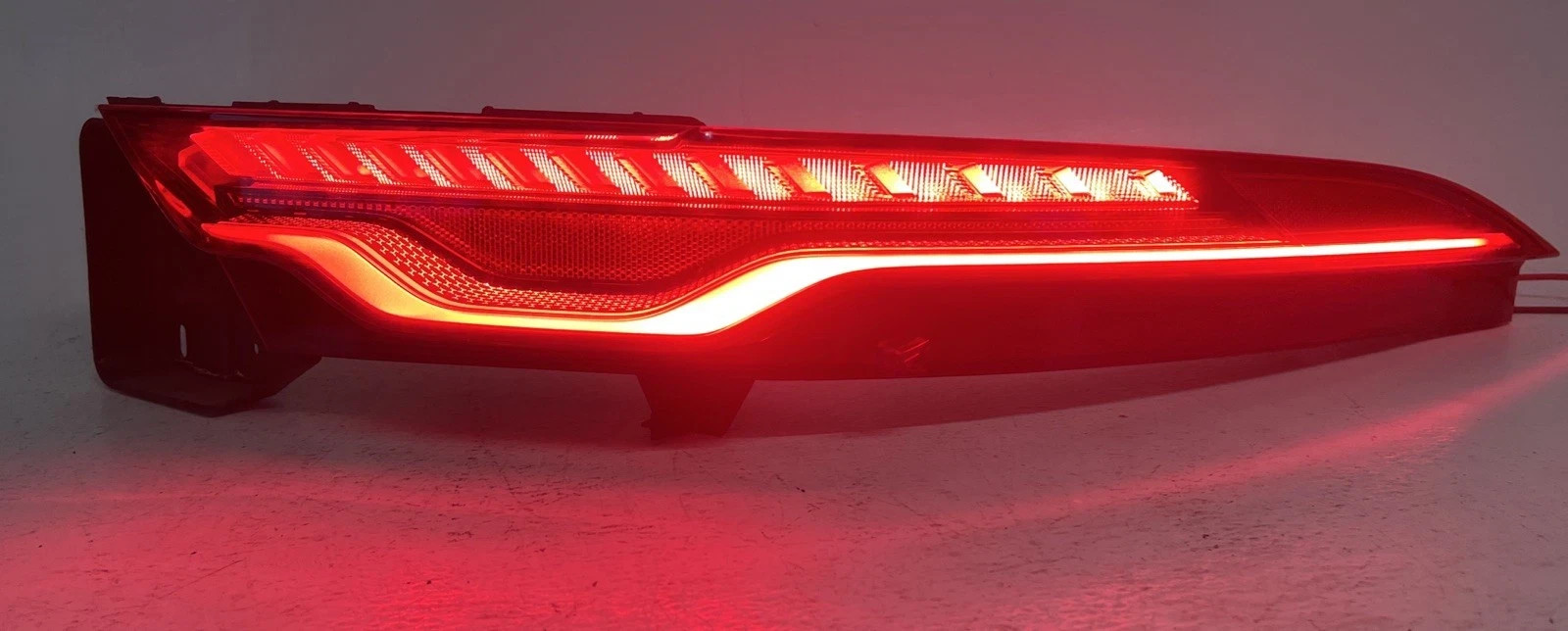 NICE! 2021 2022 2023 Jaguar F-Type LED Tail Light Passenger Right RH OEM 9080