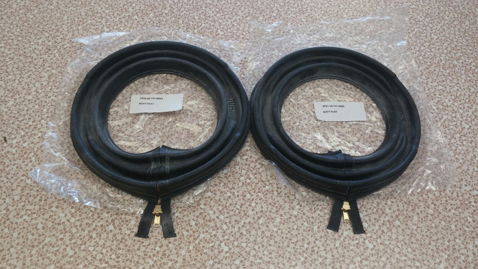 2 ZIPPER STEERING KNUCKLE AXLE BOOTS ROCKWELL M35A2 M35A3 2.5 TON