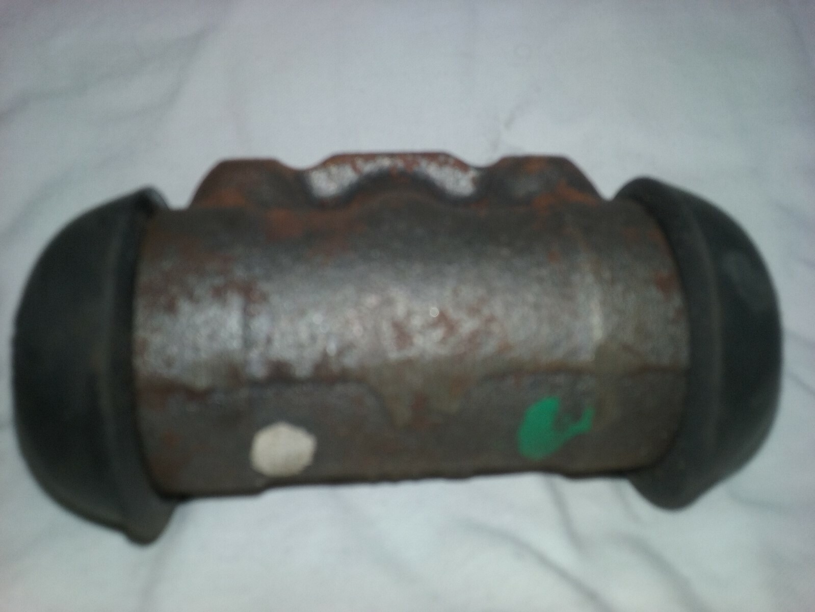 1973-1977 Ford Wheel Cylinder NOS Right Rear D3TZ-2261-C F150 F250 – 812F