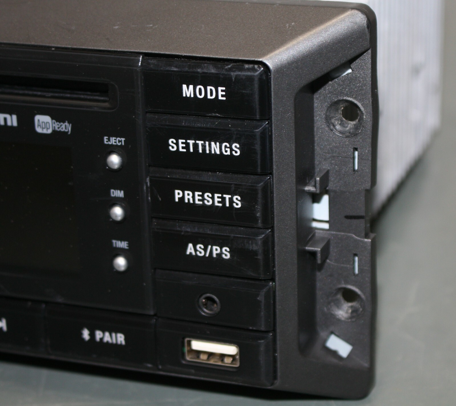 Jensen Slimline 3-Zone Source JWM70A, DVD/CD/Radio Player, Bluetooth, HDMI, App