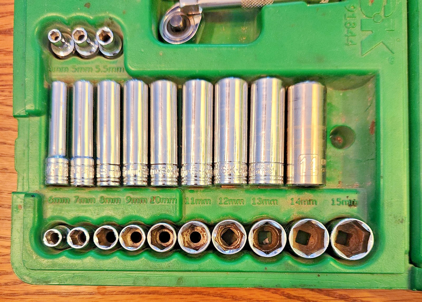 SK Tools USA Metric SAE Socket Set Shallow, Deep 44 Pc 1/4 Dr. 6 pt. 91844 READ