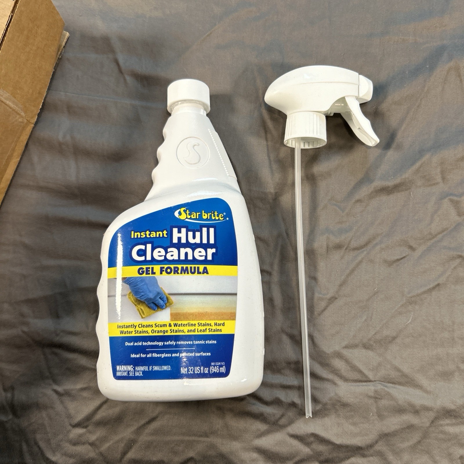 Star Brite Hull Cleaner 32oz Powerful Gel for Fiberglass Painted Boats