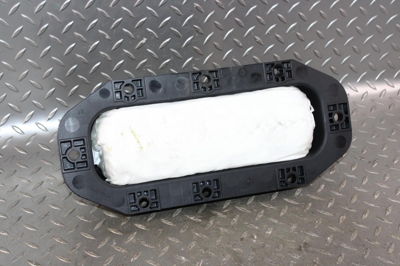 15-19 Discovery Sport Passenger Right RH Front Knee Dash SRS Airbag Air Bag WTY