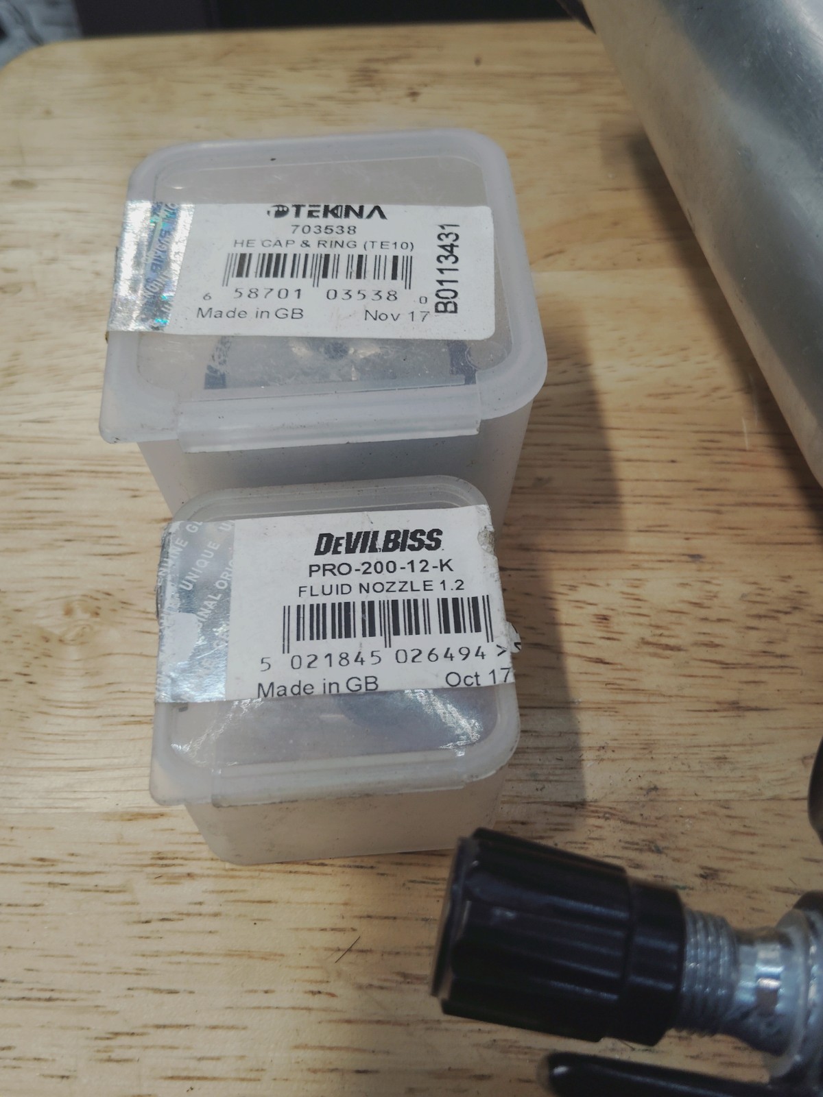 DeVilbiss Tekna Pro Lite Gravity Feed Spray Gun