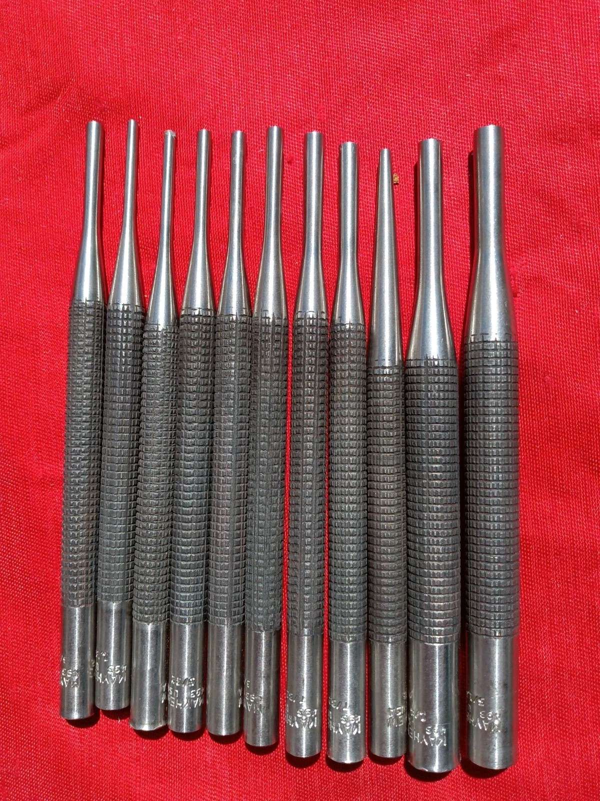Mayhew Tools 22-Piece Mixed Punch Set SAE 1/8″ to 1/2″ # 490, 491, 493. Clean
