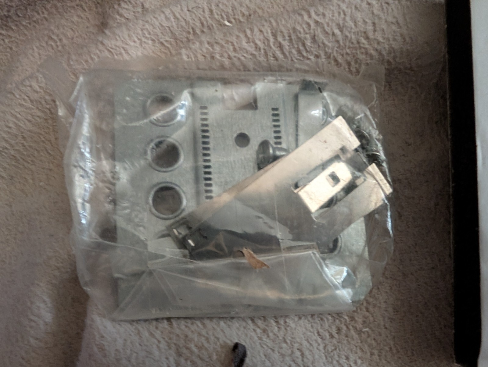 SCOSCHE VO4155B FOR 2006-UP VOLVO XC90 AFTERMARKET STEREO INSTALLATION KIT NEW!