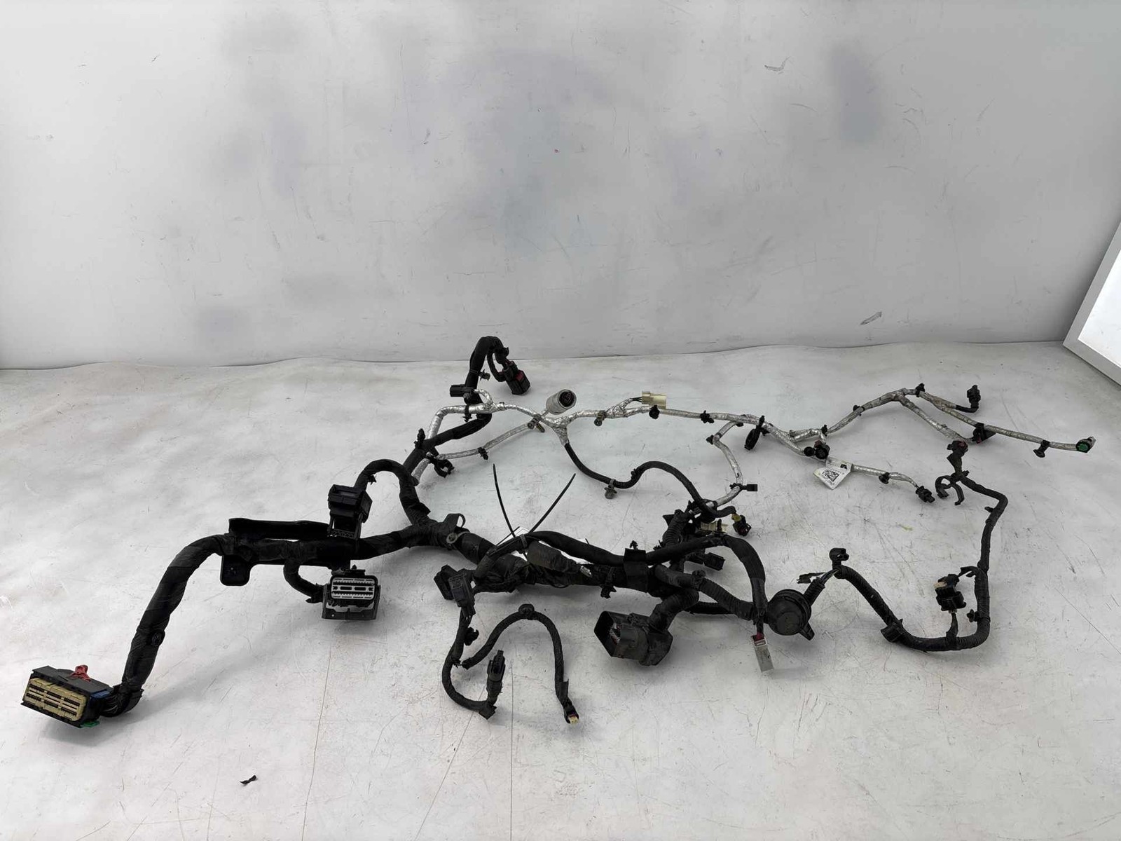 2020 Chrysler Pacifica 3.6L Engine Wire Wiring Harness OEM