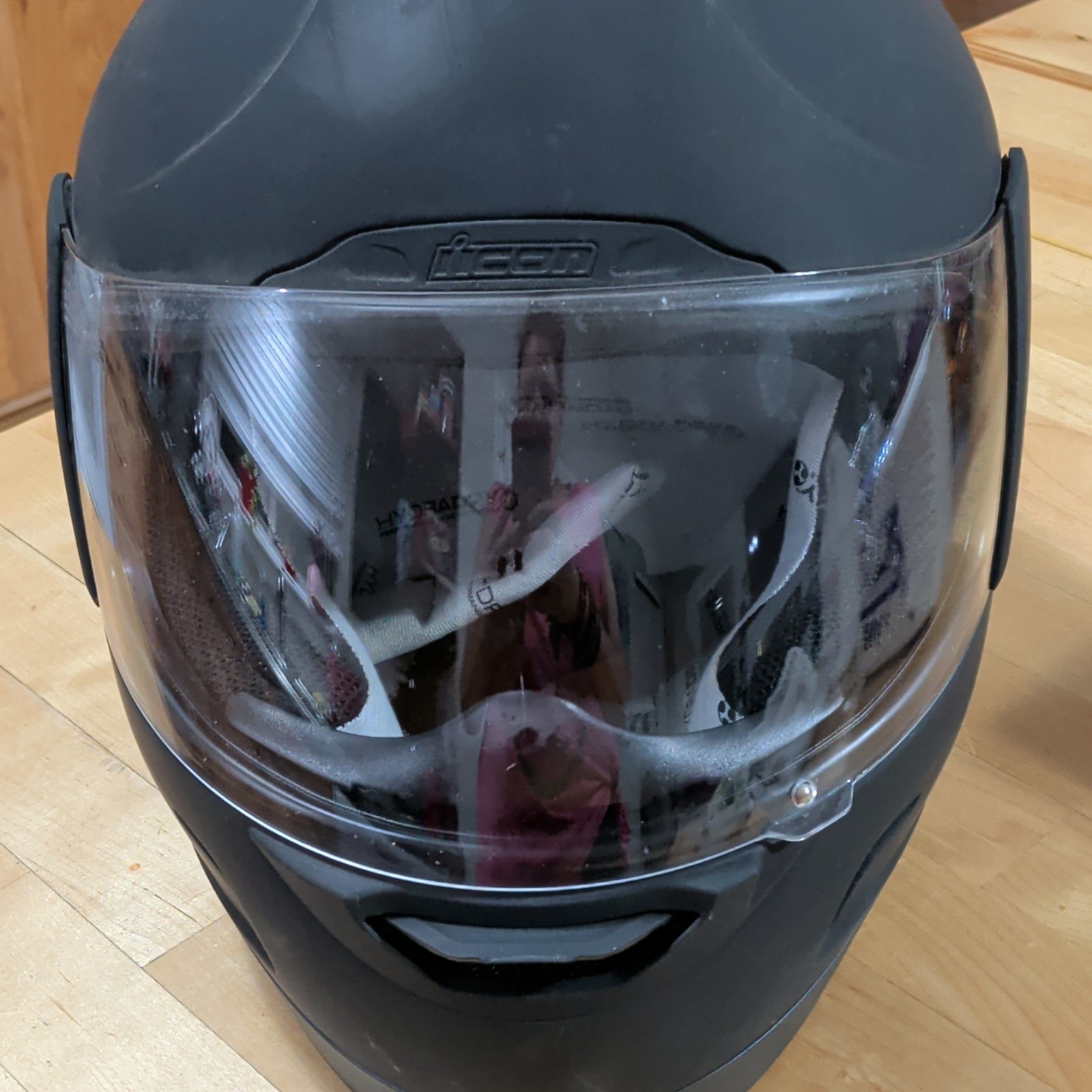 icon Alliance M-52 1600g +/-50 Helmet w/Hydra Dry lining. medium