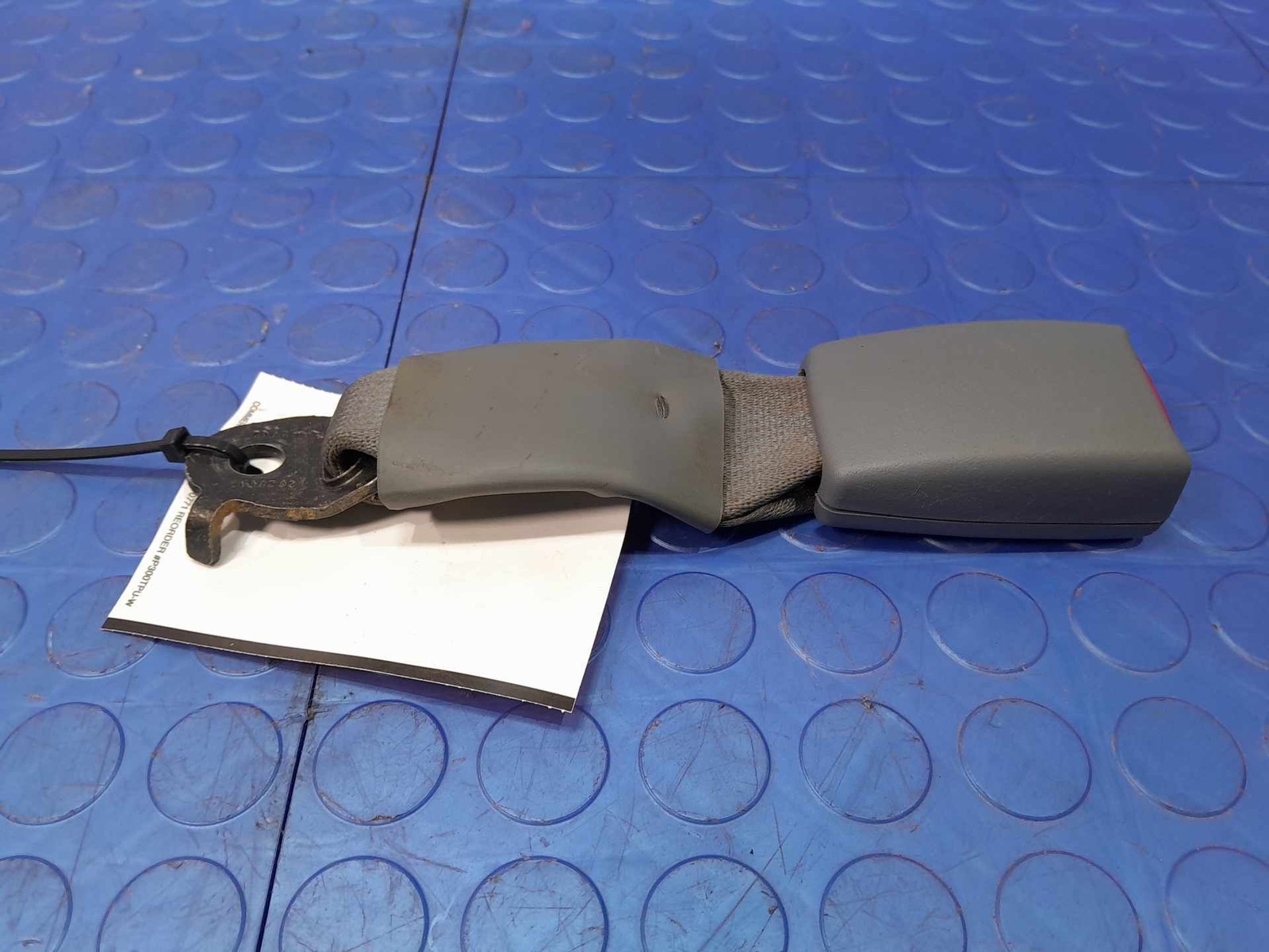 09-14 Ford F-150 Front Center Seat Belt Buckle Gray Genuine OEM BL3Z15611B70AC
