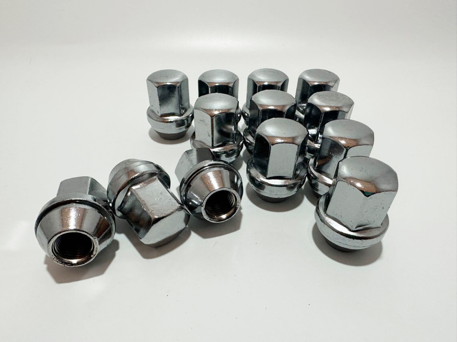 20pc Chrome 14×1.5 Fit Jeep Grand Cherokee Gladiator OEM Factory Style Lug Nut