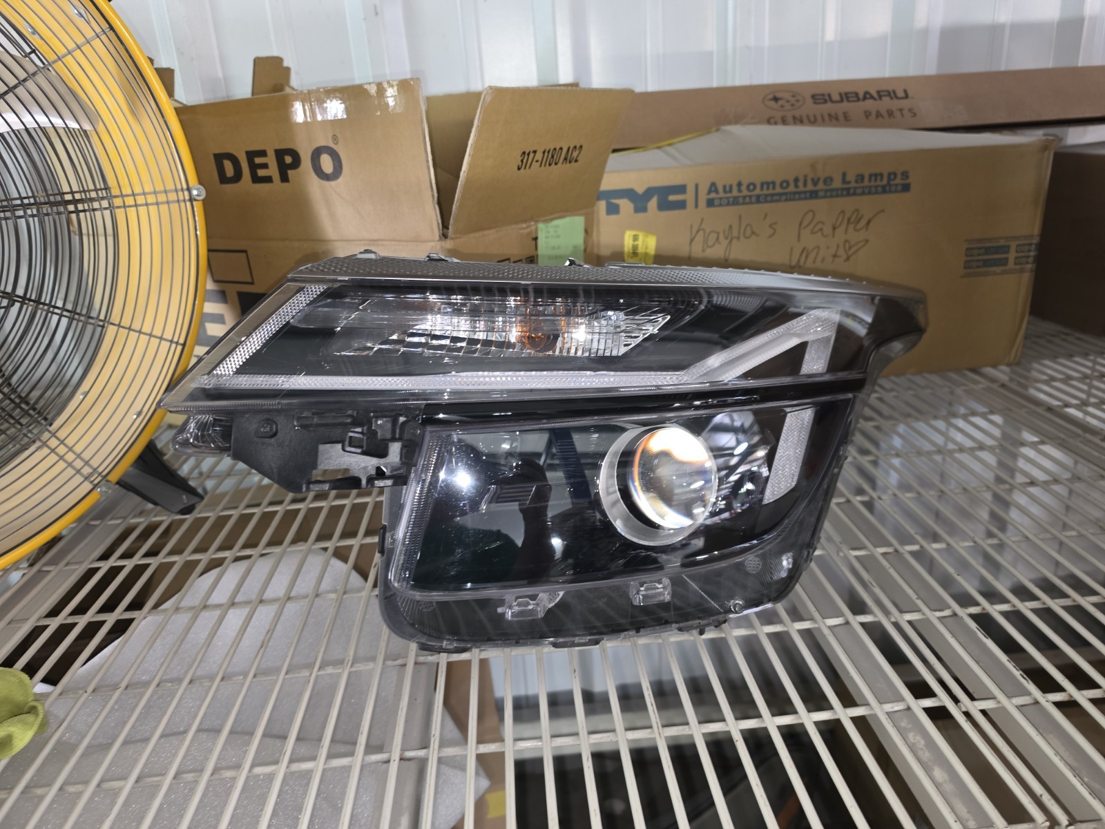 For Kia Seltos 2024-2025 Kia 92101Q5630 Front Left Headlight Assembly