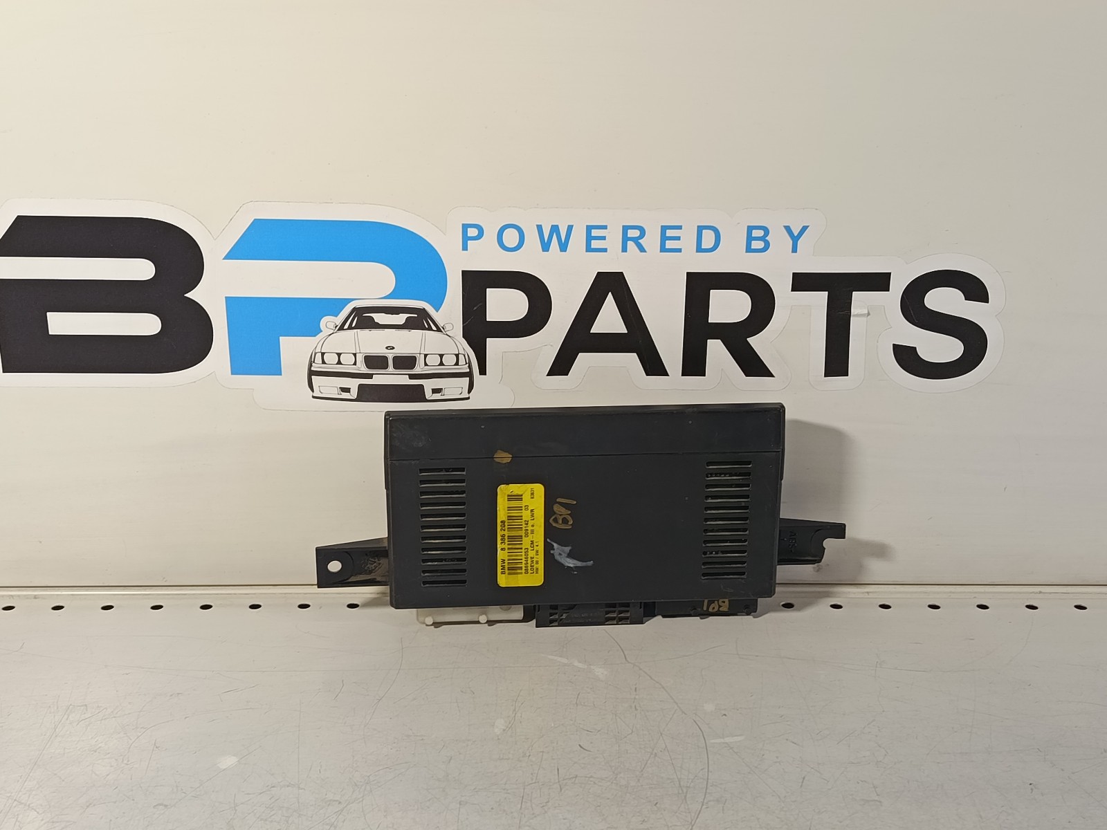 BMW E39 Light control module unit LCM III 8386208