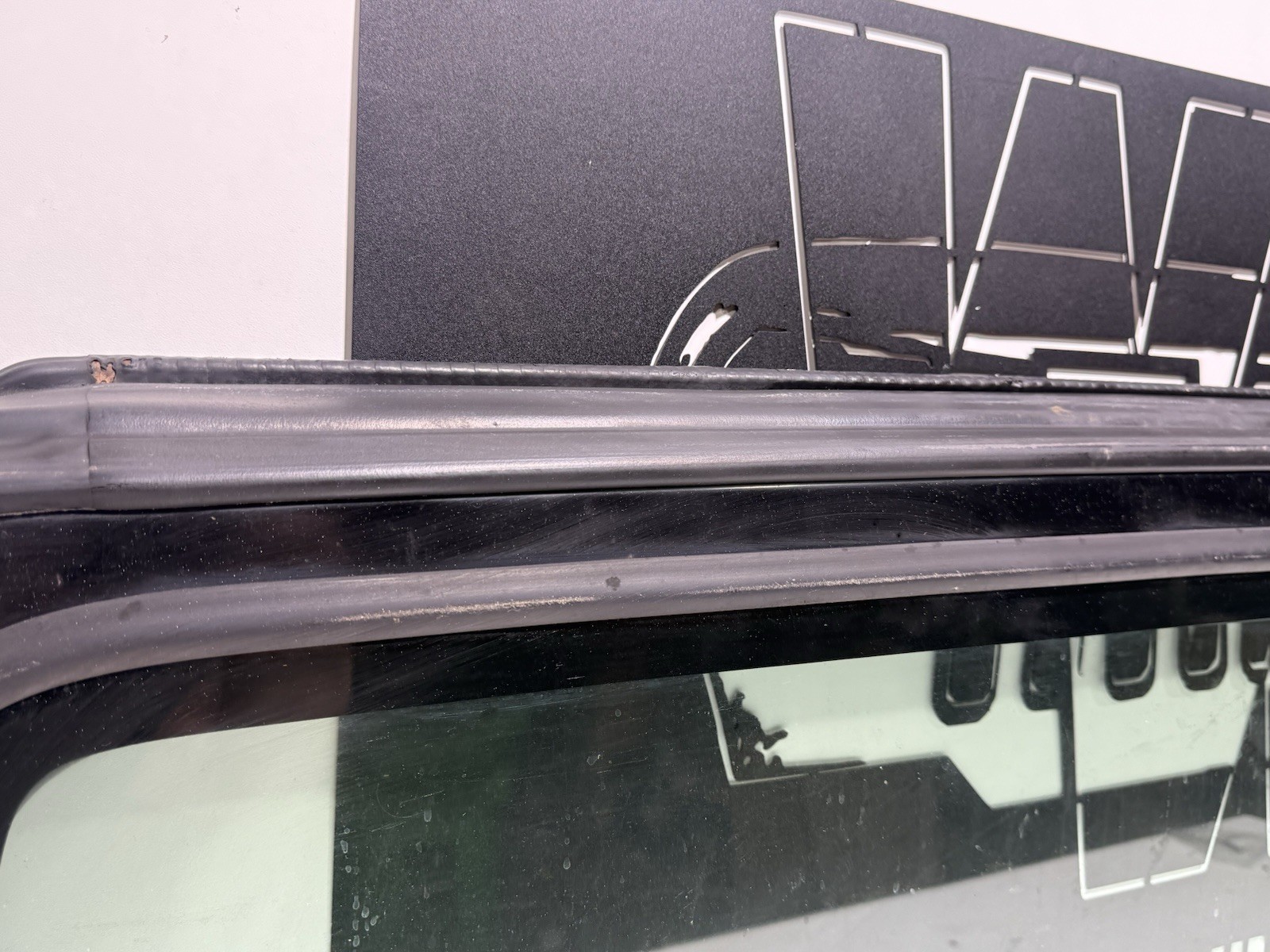 Windshield Frame Panel BLACK PX8 + FREE Windshield GLASS 97-02 Jeep TJ Wrangler