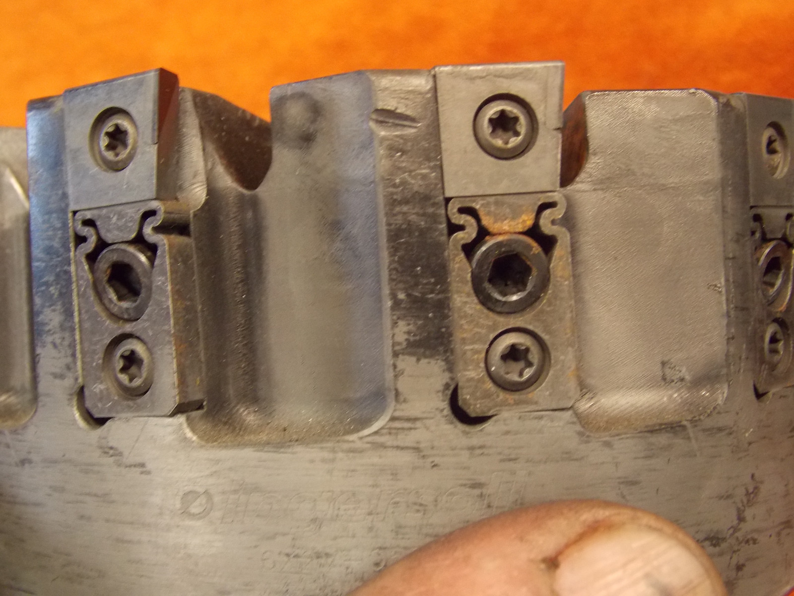 Ingersoll 6X2V 01R01 Alum Body 20000 rpm 6 shell