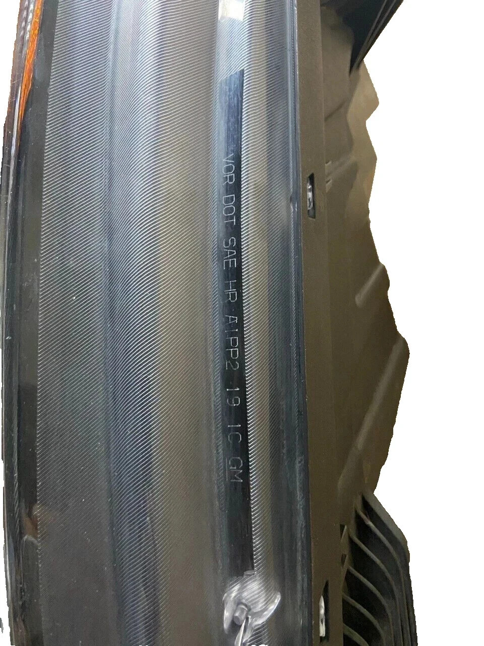 Genuine OEM Right Halogen Headlight For 2019 2020 2021 Chevy Silverado 1500