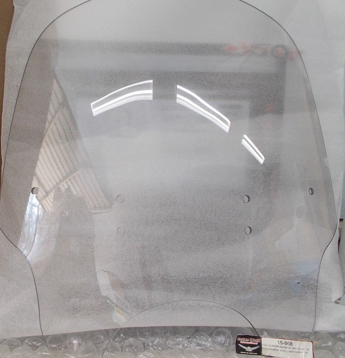 NOS Custom World International Replacement Screen Clear 18″ 15-868
